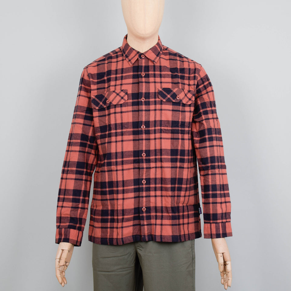 Patagonia Fjord Flannel Shirt - Ice Caps / Burl Red