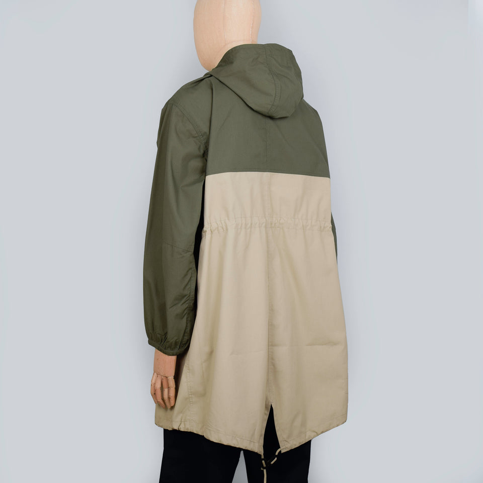 Universal Works Recycled Poly Tech Beach Parka - Olive / Sand