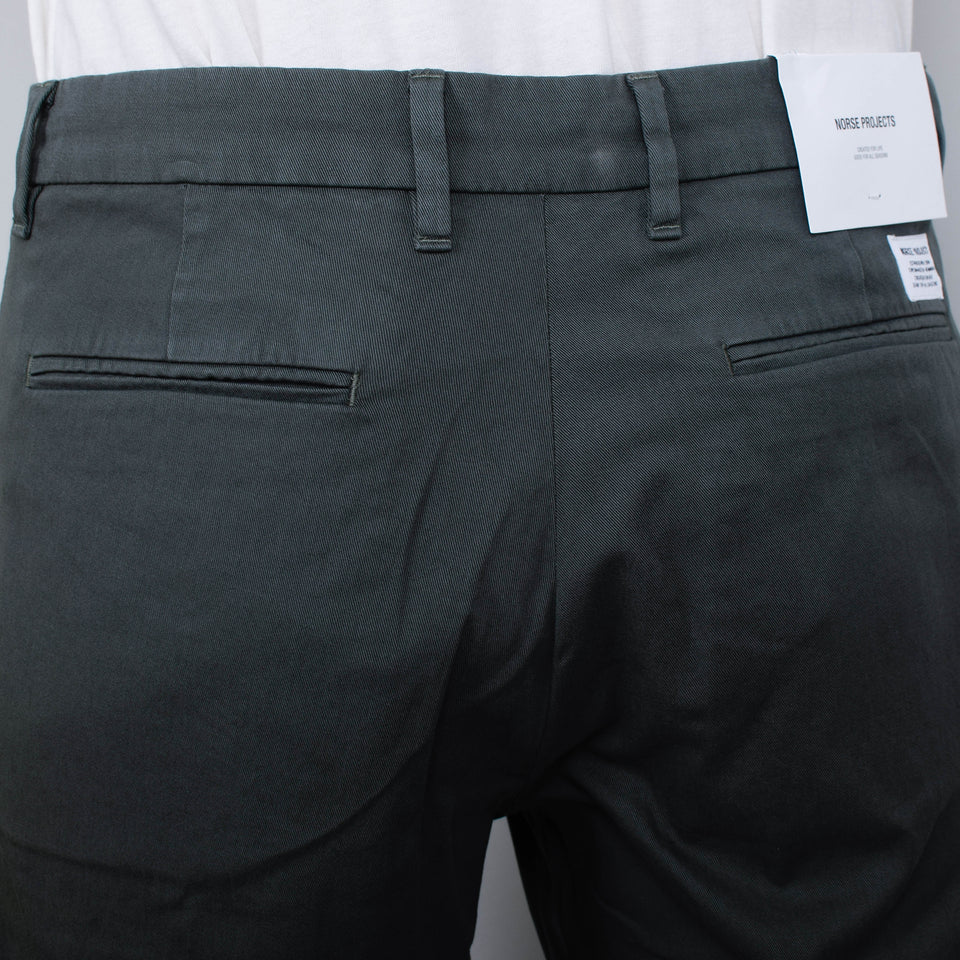 Norse Projects Aros Regular Light Stretch - Spruce Green