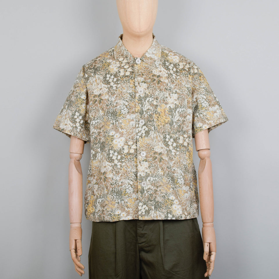 Universal Works Tech Overshirt Garden Cord - Sand