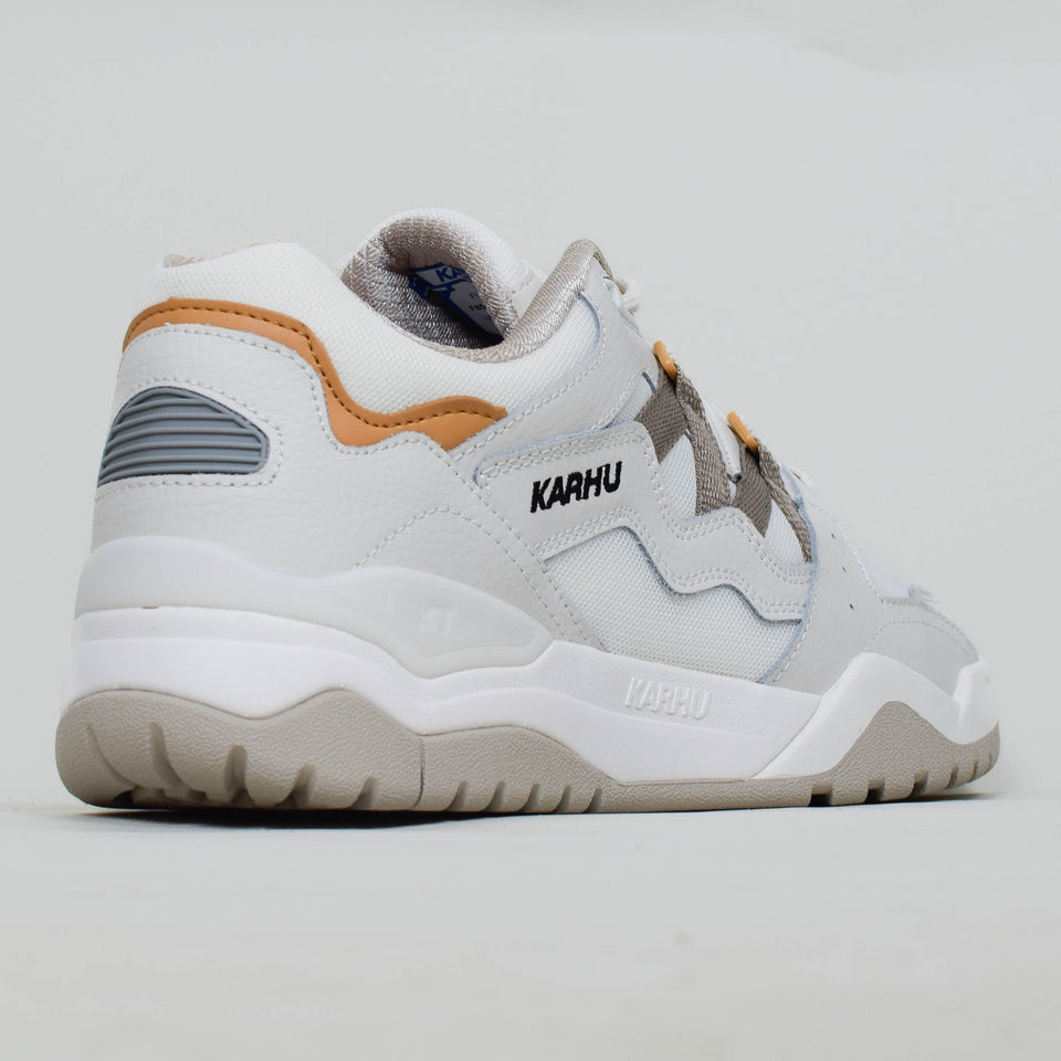 Karhu Fusion XT - Blanc de Blanc / Vintage Khaki