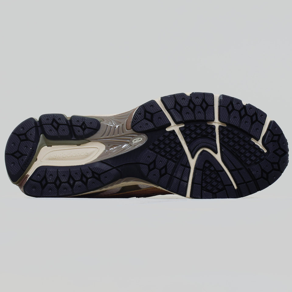 New Balance M1906NE - Linen / Dark Olivine