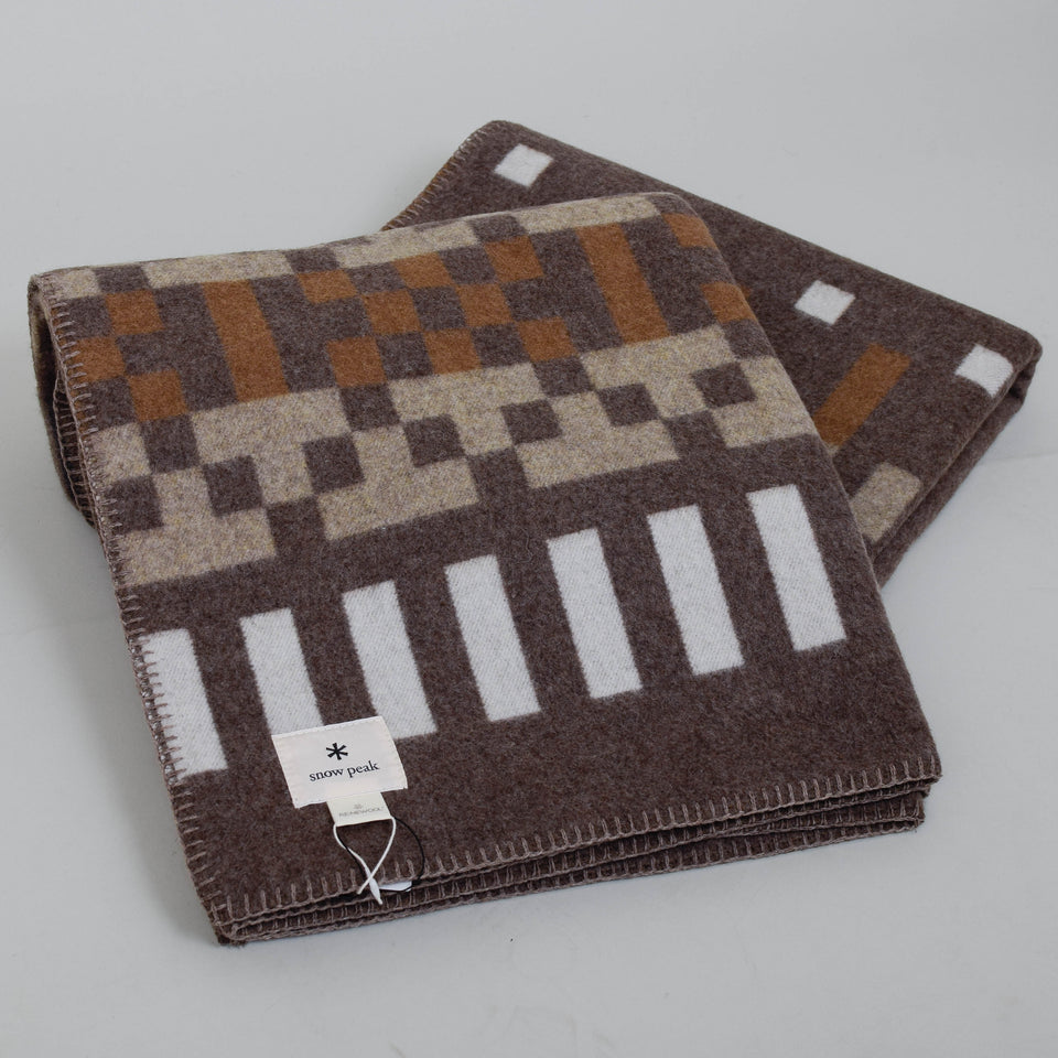 Snow Peak Recycled Wool Blanket - Brown