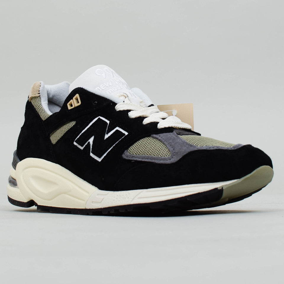 New Balance Made in USA 990v2 - Black with True Camo