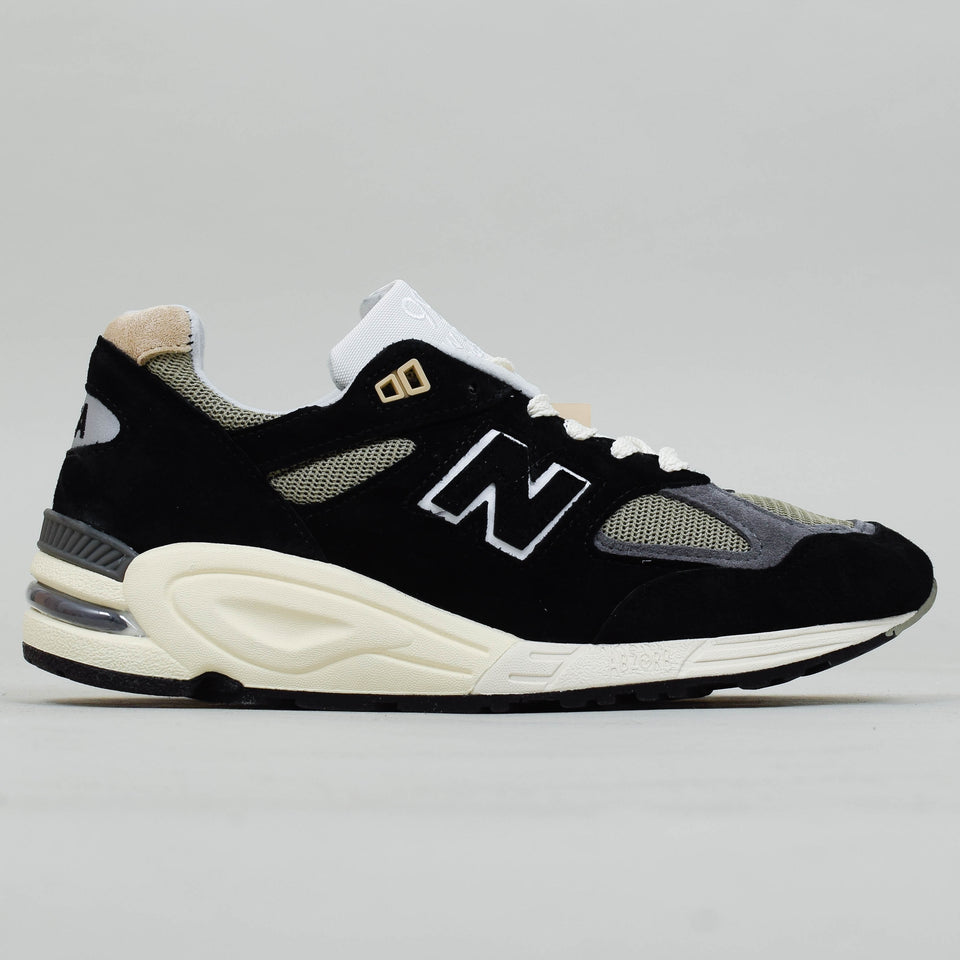 New Balance Made in USA 990v2 - Black with True Camo