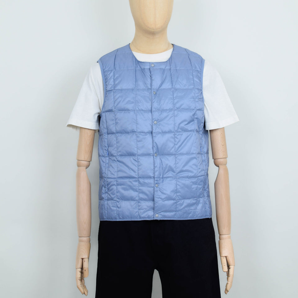 Taion 004 Crew Neck Button Down Vest - Stone Blue