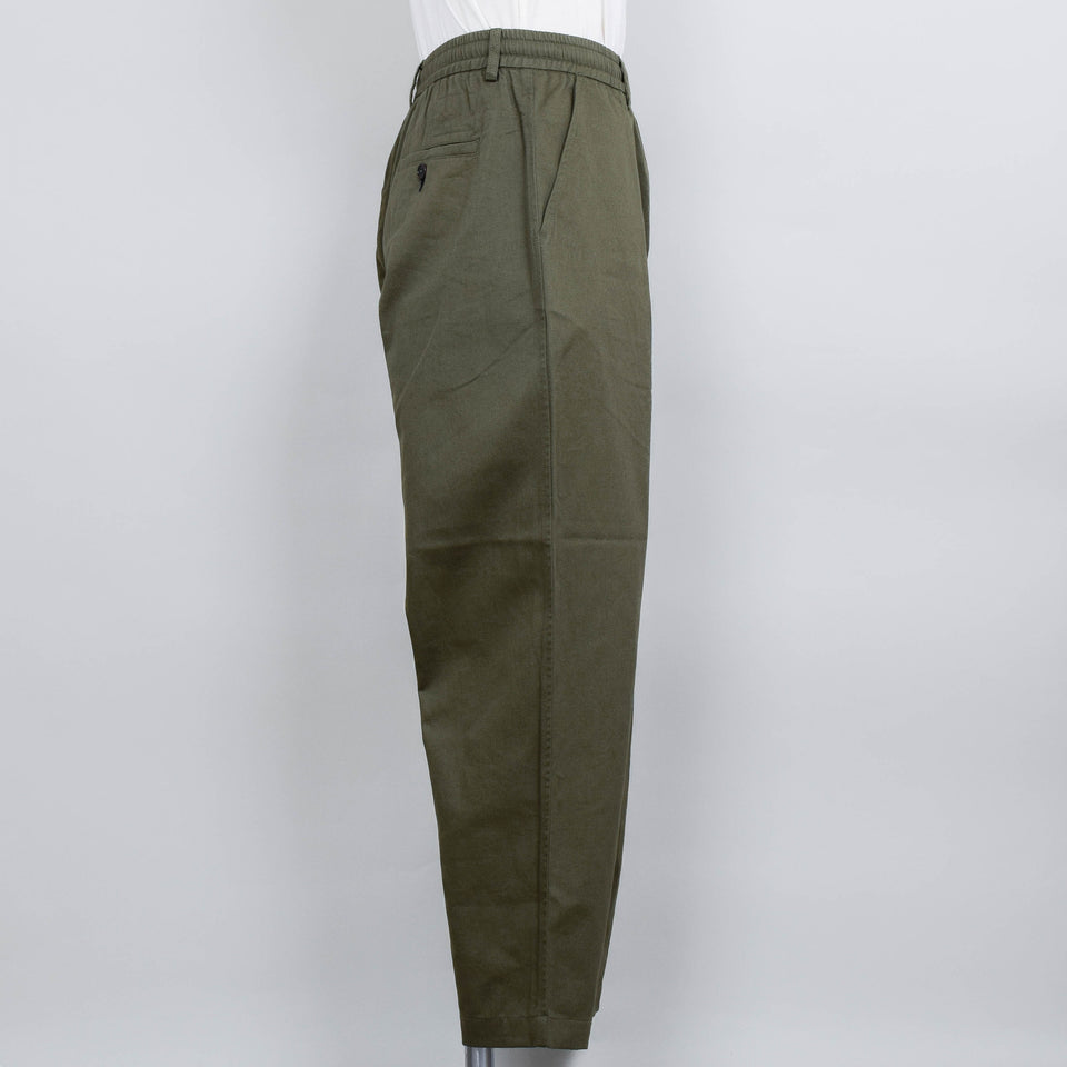 Universal Works Pleated Track Pant Twill - Olive