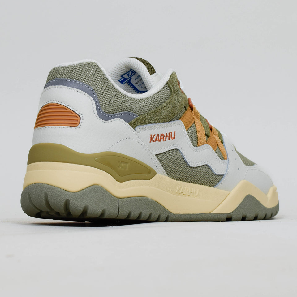 Karhu Fusion XT -Warm Icicle / Oak Buff