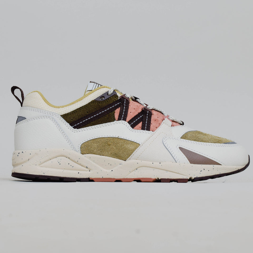 Karhu Fusion 2.0 - Lily White/ Molé