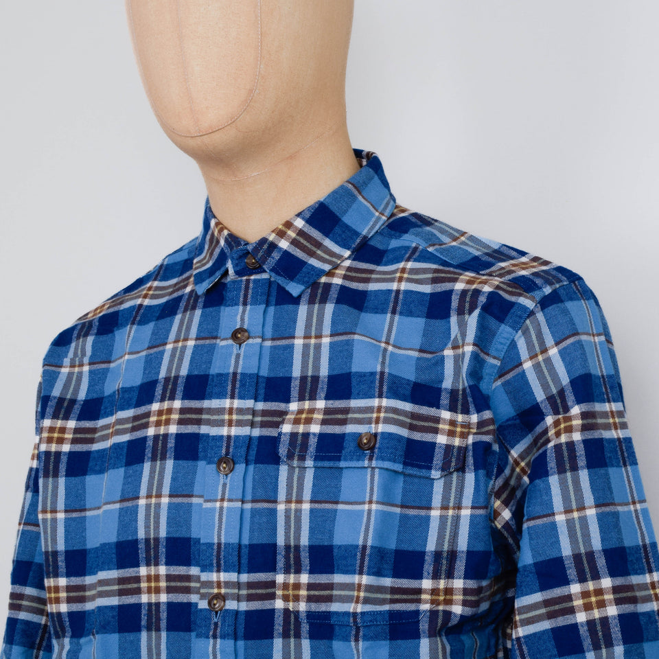 Patagonia M's L/S LW Fjord Flannel Shirt - Prime: Shore Blue