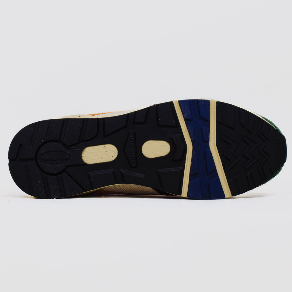 Karhu Fusion 2.0 - Douglas Fir/Navy Peony