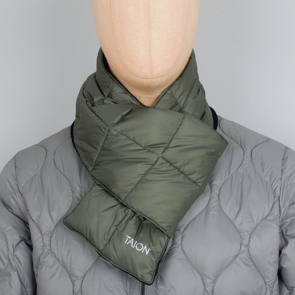 Taion Down Scarf - Olive