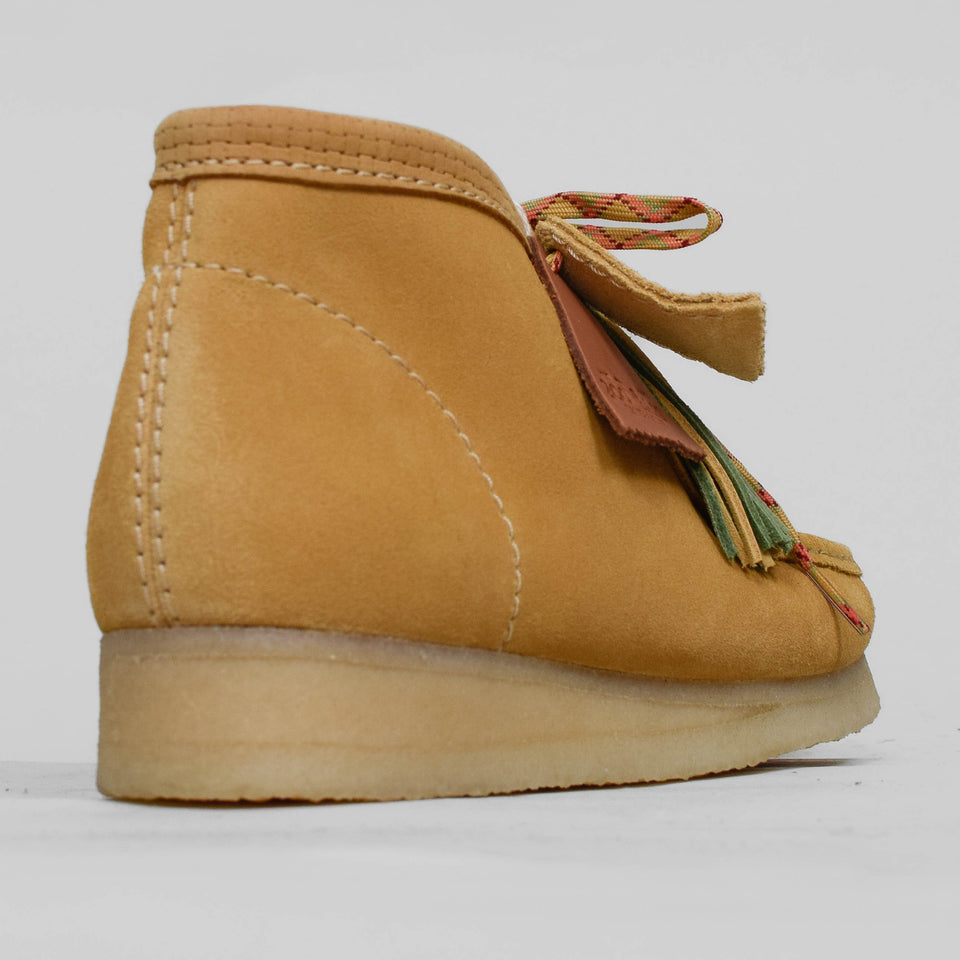 Clarks Originals Wallabee Boot - Golden Tan Suede