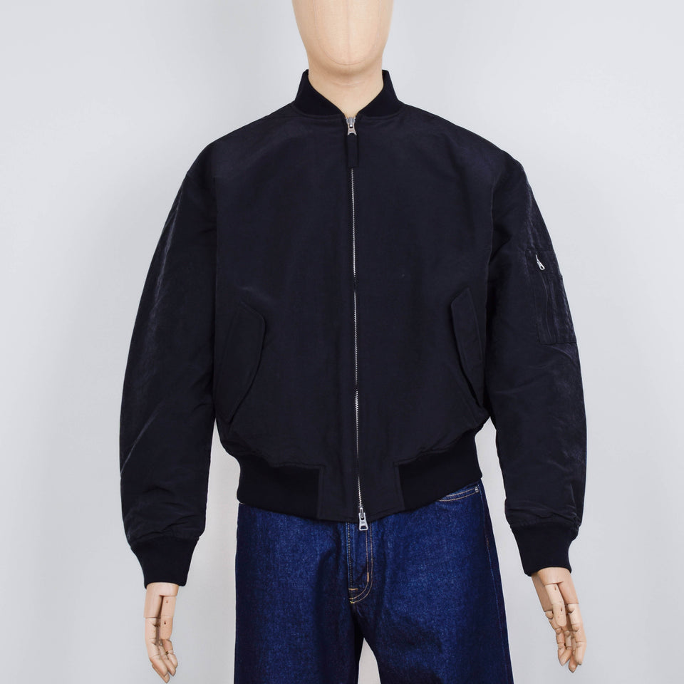 NN. 07 Atlas 8264 - Black
