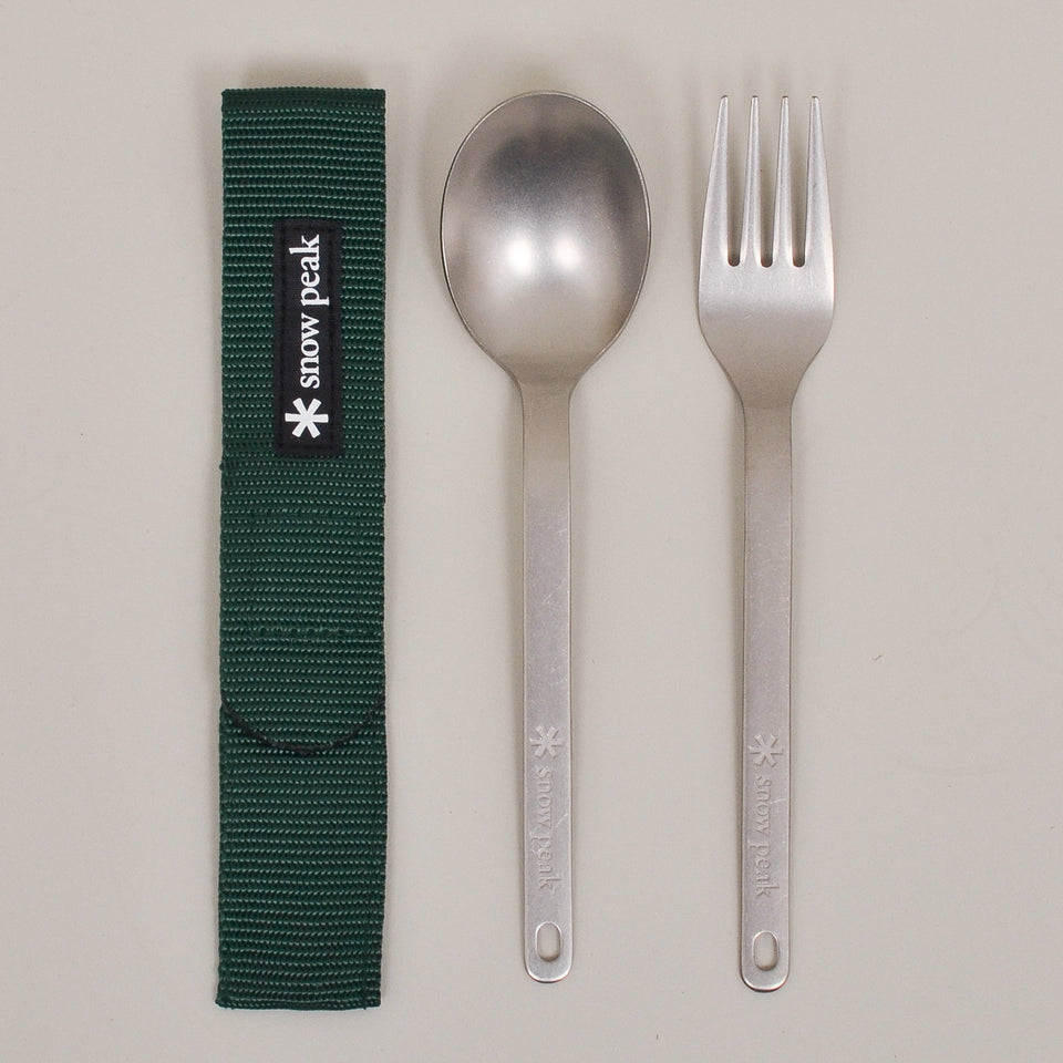 Snow Peak Titanium Fork & Spoon Set (Green Sleeve)
